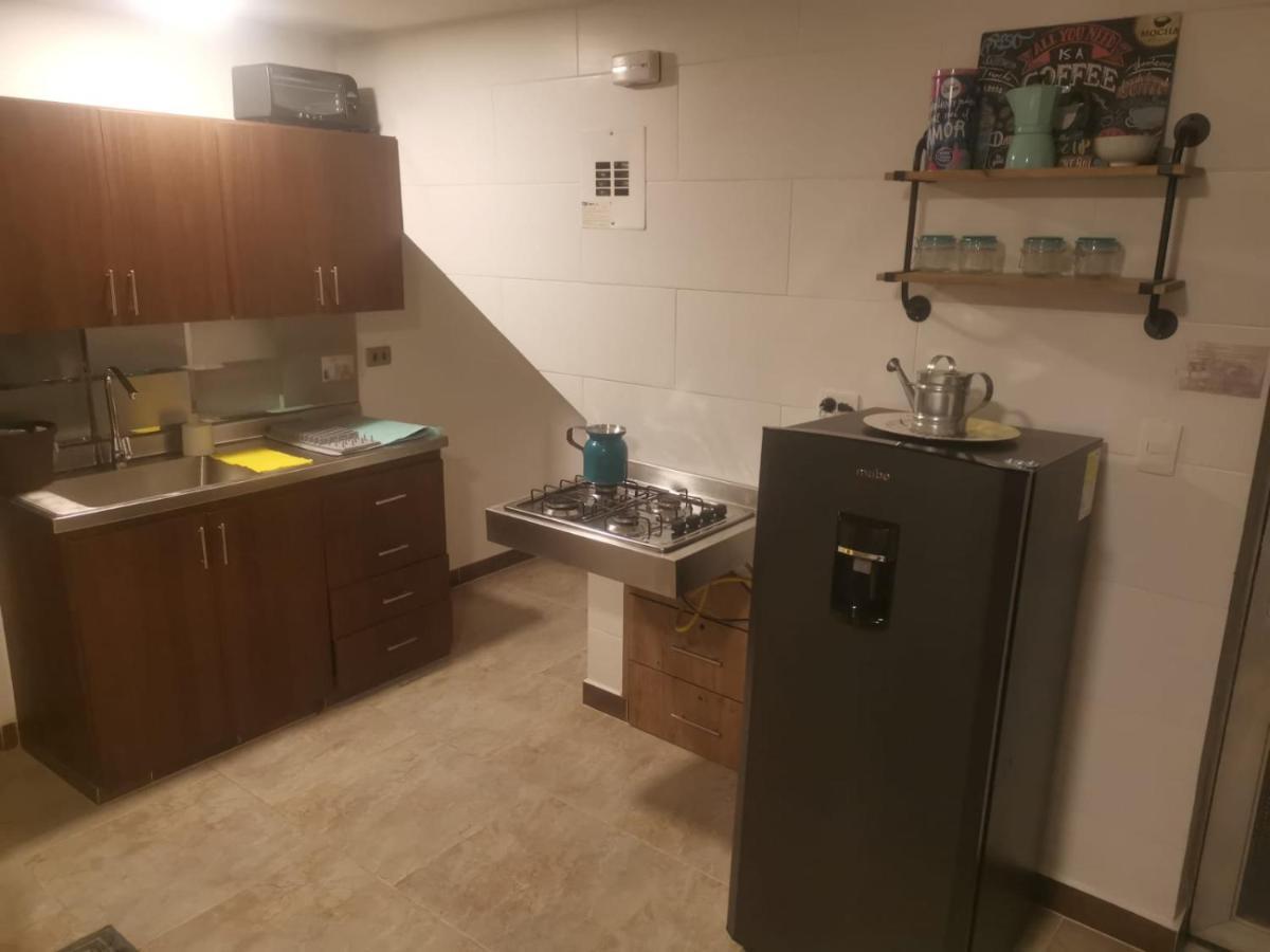 La Lunar Un Espacio Ideal Para Trabajar Y Conocer Medellín Zewnętrze zdjęcie